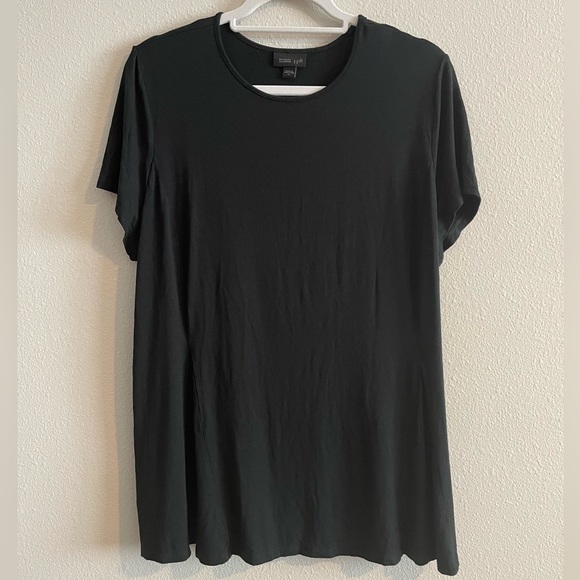 J. Jill Tops Jjill Wearever Collection Flounce Crewneck Short